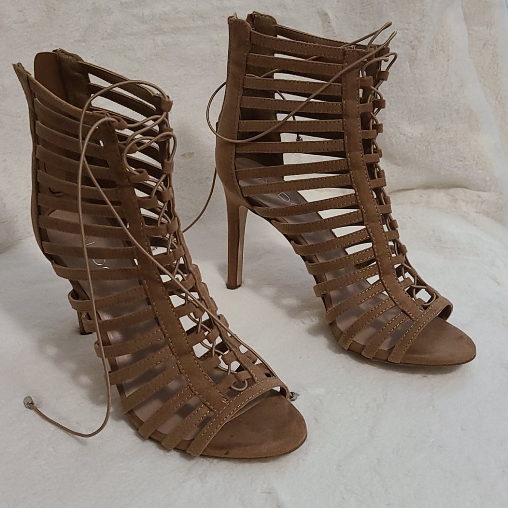 Aldo tie up heel